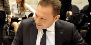 Στουρνάρας: Μπορούμε να μιλάμε για ανάπτυξη χάρη στις θυσίες του ελληνικού λαού
