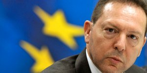O Στουρνάρας έδωσε εντολή να εκκενωθεί η ΕΡΤ - Ποιοι θα αποζημιωθούν