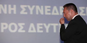 Τα πρώτα βήματα Στουρνάρα στο ναρκοπέδιο της Οικονομίας