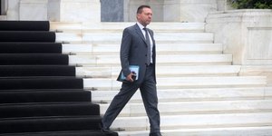 Αινιγματικός ο Στουρνάρας για τα σενάρια αντικατάστασής του -Τι είπε στους δημοσ