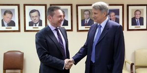 Ράιχενμπαχ σε Στουρνάρα: Το υπουργείο σας είναι το καλύτερο στην Ευρώπη στην παρ