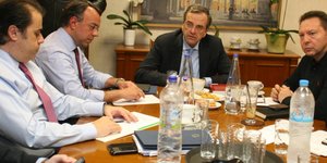 ΘΡΙΛΕΡ ΜΕ ΤΗΝ ΑΠΟΧΩΡΗΣΗ ΣΤΟΥΡΝΑΡΑ: ΠΟΙΑ ΤΑ ΠΙΘΑΝΑ ΣΕΝΑΡΙΑ ΓΙΑ ΤΟ ΥΠΟΥΡΓΕΙΟ