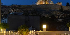 Telegraph: Η «Στροφή» στα κορυφαία εστιατόρια του κόσμου για τη συγκλονιστική το