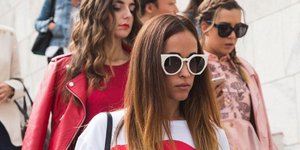 Μοντέλο με γυαλιά ηλίου /Φωτογραφία: Shutterstock