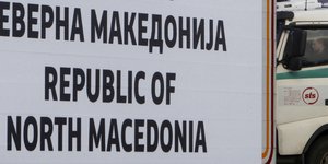 Προειδοποίηση των ΗΠΑ για τη Β. Μακεδονία/ Φωτογραφία: AP- Boris Grdanoski