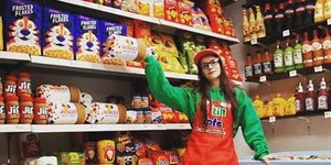 Το ιδιαίτερο σούπερ μάρκετ με τα τσόχινα προϊόντα. Φωτογραφία: Instagram 