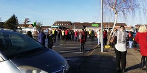 Το σουπερμάρκετ εκκενώθηκε προληπτικά