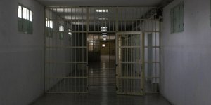 Επαναλαμβανόμενες 24ωρες απεργίες από τους σωφρονιστικούς υπαλλήλους