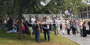 Ηδη συγκεντρώνονται πολίτες που θα μετάσχουν στο συλλαλητήριο για τη Μακεδονία