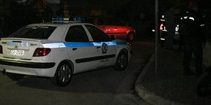 Αιματηρή συμπλοκή στο κέντρο της Αθήνας(Φωτογραφία: EUROKINISSI/ΣΤΕΛΙΟΣ ΜΙΣΙΝΑΣ)