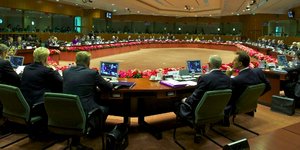 Έκτακτη τηλεδιάσκεψη του Eurogroup για την τραπεζική κρίση της Ισπανίας
