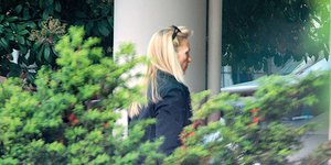 Συγκλονίζει η σύζυγος του υπαρχιφύλακα που δολοφόνησε ο Καρέλι: Περιμένω να γυρ