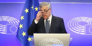 Ο Αντόνιο Ταγιάνι (Φωτογραφία: AP/ Stephanie Lecocq)