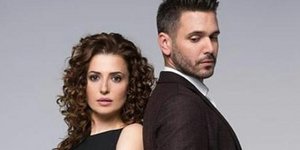 Δύο από τους πρωταγωνιστές της σειράς «Τατουάζ». Φωτογραφία: Instagram