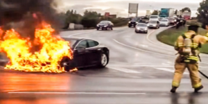 Tesla: H φωτιά των 3 δισεκατομμυρίων δολαρίων