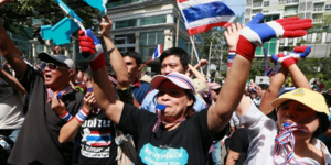 Σε αναβρασμό η Ταϊλάνδη: Αιματηρά επεισόδια με νεκρούς και τραυματίες στην Μπανγ