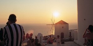 Υμνοι από τον αυστριακό Τύπο: Ρεκόρ στον τουρισμό το καλοκαίρι στην Ελλάδα -Δωμά