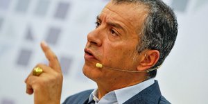 Ο Σταύρος Θεοδωράκη κρίνει τις ...οικολογικές ευαισθησίες αλά ΣΥΡΙΖΑΝΕΛ