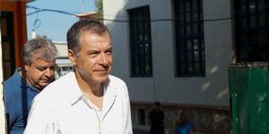 Ο Σταύρος Θεοδωράκης από παλαιότερη επίσκεψή του στα Χανιά -Φωτογραφία: Eurokinissi