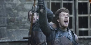 Game of Thrones: Τέλος της δεύτερης σεζον «έξω απ'το τηγάνι και πάνω στη φωτιά»