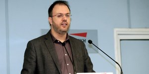 Ο Θανάσης Θεοχαρόπουλος στη συνεδρίαση της Κεντρικής ΕΠπιτροπής της ΔΗΜΑΡ. Φωτογραφία: Eurokinissi