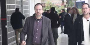 Θανάσης Θεοχαρόπουλος