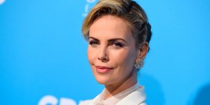 Σαρλίζ Θερόν (Φωτογραφία: Jordan Strauss/Invision/AP)