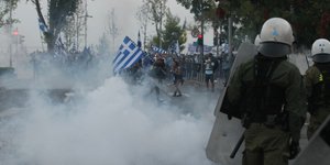 8 συλλήψεις κατά τη διάρκεια των επεισοδίων στη Θεσσαλονίκη (Φωτογραφία: MotionTeam/ ΓΡΗΓΟΡΗΣ ΣΙΑΜΙΔΗΣ)