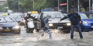 Πνίγηκε η Θεσσαλονίκη από τη σφοδρή θεομηνία / ΜΟΤΙΟΝΤΕΑΜ/ ΒΕΡΒΕΡΙΔΗΣ ΒΑΣΙΛΗΣ