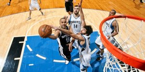 Διεύρυναν σε 11 αγώνες το νικηφόρο σερί τους οι Σαν Αντόνιο Σπερς [βίντεο]