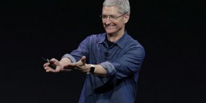 Ο Τιμ Κουκ της Apple