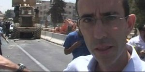 Αυτός είναι ο δημοσιογράφος που μπήκε κρυφά στη Χρυσή Αυγή