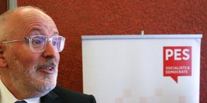 Οι Ευρωπαίοι Σοσιαλιστές συμφώνησαν: Ο Φρανς Τίμερμανς υποψήφιος για πρόεδρος της Κομισιόν -Φωτογραφία: AP Photo/Francois Walschaerts