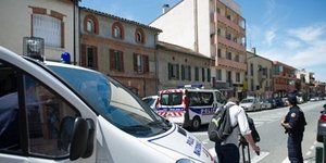Ελεύθεροι οι όμηροι που κρατούσε ένοπλος σε τράπεζα της Τουλούζης