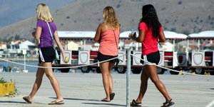 Η χρονιά του τουρισμού το 2014 -Ξεπέρασαν τα 7 εκατομμύρια οι τουρίστες που ήλθα