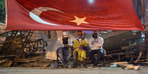 Ανυποχώρητοι οι διαδηλωτές στη Τουρκία – Φόβοι για νέο κύμα βίας το Σαββατοκύρια