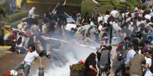 Το τραγούδι για τα παιδιά της πλατείας Ταξίμ που κάνει το γύρω του διαδικτύου [β