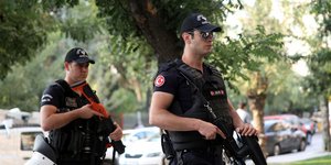 Εκατοντάδες συλλήψεις για στήριξη σε Κούρδους μαχητές/Φωτογραφία: AP