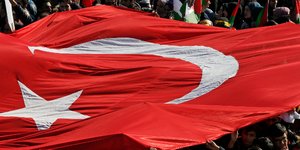 Xημικό ευνουχισμό για παιδεραστές εξετάζει το τουρκικό υπουργείο Δικαιοσύνης(Φωτογραφία: AP Photo/Lefteris Pitarakis)