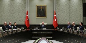 Απειλές από το Συμβούλιο Εθνικής Ασφάλειας της Τουρκίας