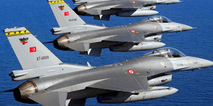 Νέα τουρκική πρόκληση – Τέσσερα μαχητικά έκαναν βόλτα πάνω από τους Φούρνους