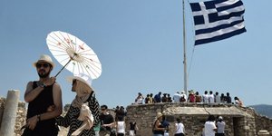 ΤΟ 29% απο τα έσοδα στον τουρισμό πηγαίνουν σε φόρους/ Φωτογραφία: Intimenews