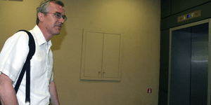 Ποιός είναι ο ανθύπατος του ΔΝΤ Μπομπ Τράα που άνοιξε βεντέτα με το Βήμα