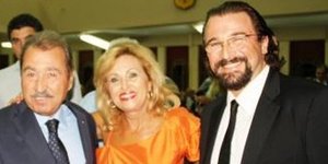 Ο Γιάννης Τραγάκης (αριστερά) και ο γιος του Παναγιώτης (δεξιά) 