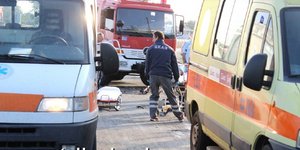 Aνατριχιαστικό τροχαίο στα Τρίκαλα