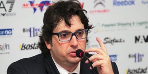 Τρινκέρι και επισήμως στον πάγκο της Εθνικής