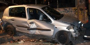 Αυτοκίνητο «βούτηξε» από ύψος 9 μέτρων σε γέφυρα του Νεου Ηρακλείου