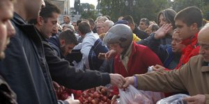 Διανομή δωρεάν τροφίμων σε περισσότερους από 800.000 δικαιούχους