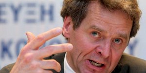 Πειστικές απαντήσεις σε τέσσερα καυτά θέματα ζητά η Τρόικα