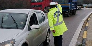 Ενισχυμένα μέτρα της Τροχαίας για το τριήμερο της Καθαράς Δευτέρας